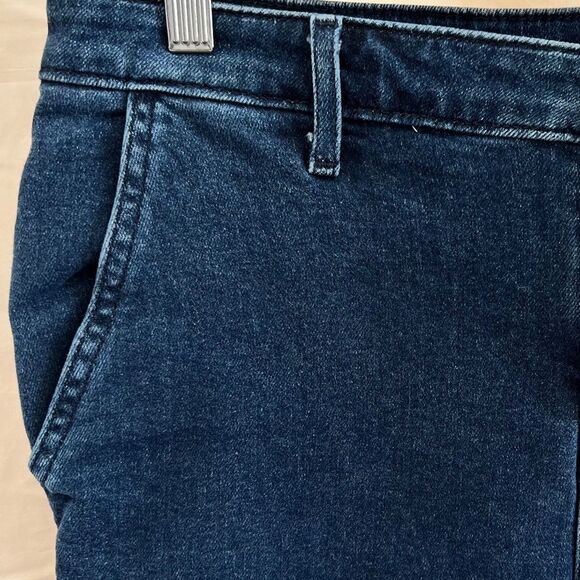 Wide leg, ultra flare Brooke Shields "Timeless"Jeans, NWOT, Size 10P - Picture 4 of 9